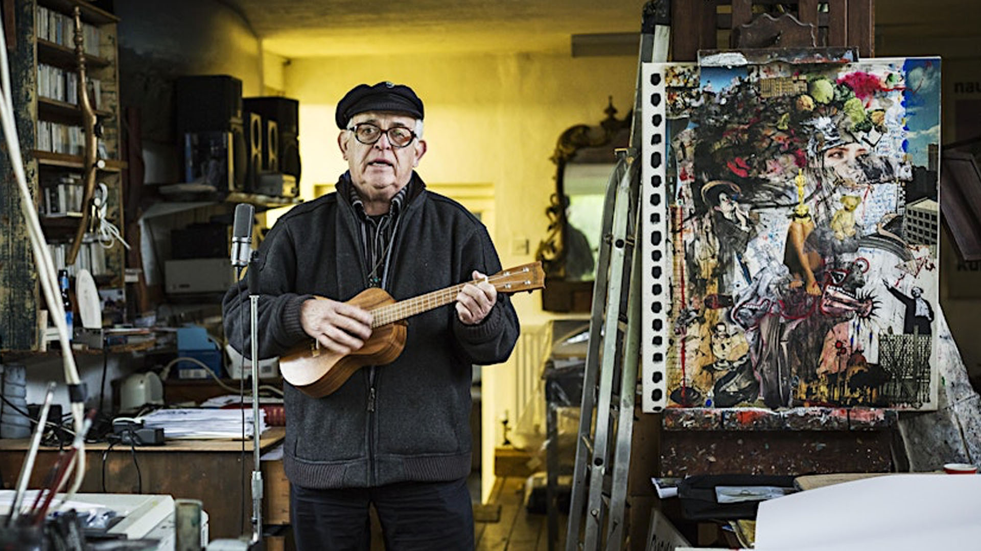 A photo of illustrator Ralph Steadman.