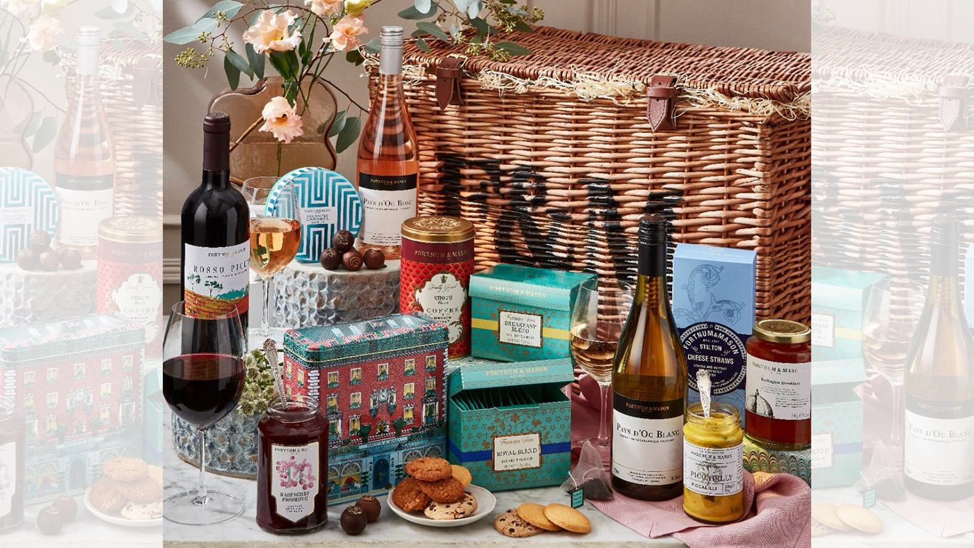 fortnums_hamper.jpg