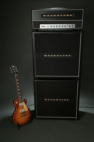 Magnatone Slash SL-100 Blackout Edition amp stack and Les Paul guitar