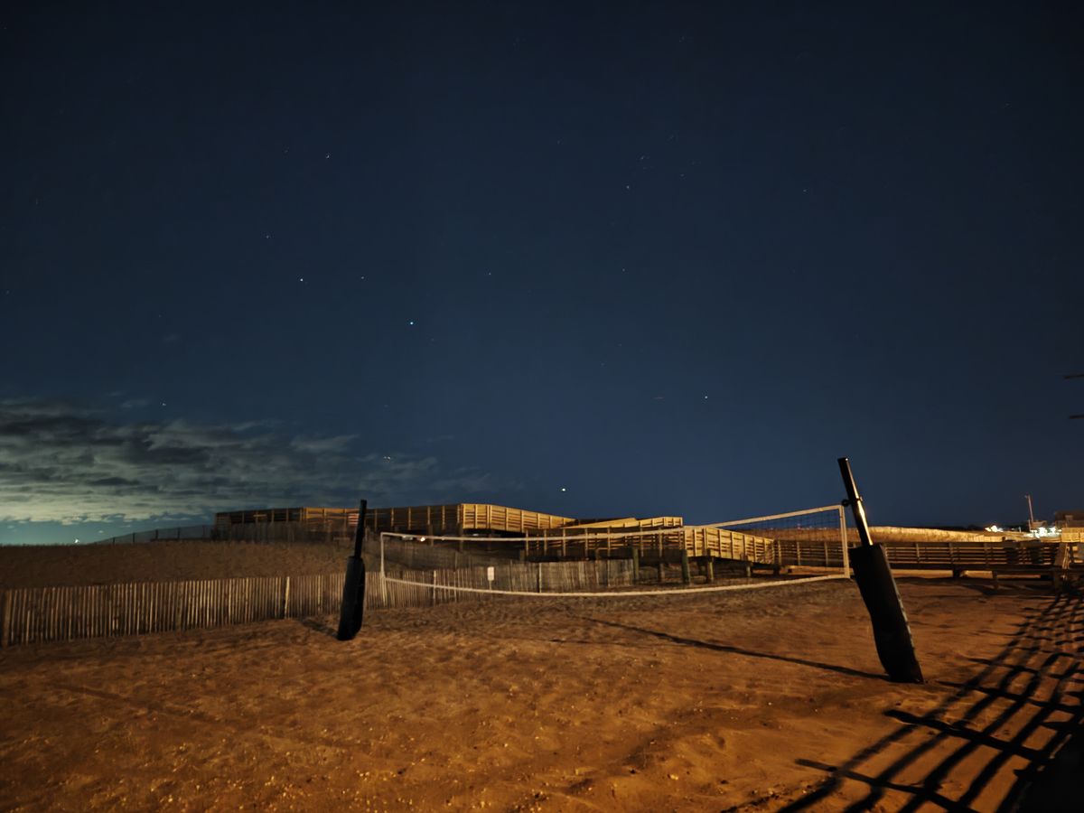 OnePlus 13 astrophotography sample.