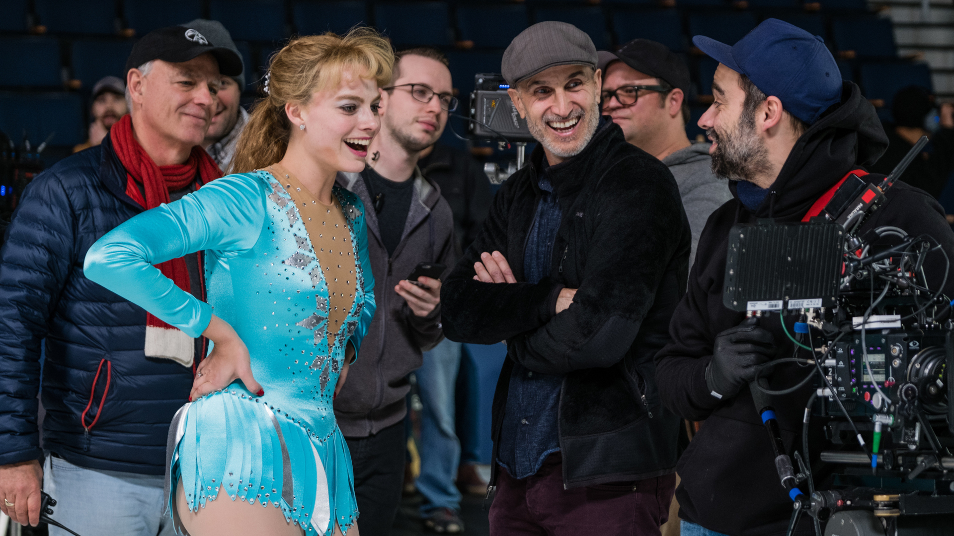 Craig Gillespie and Margot Robbie on set for I, Tonya