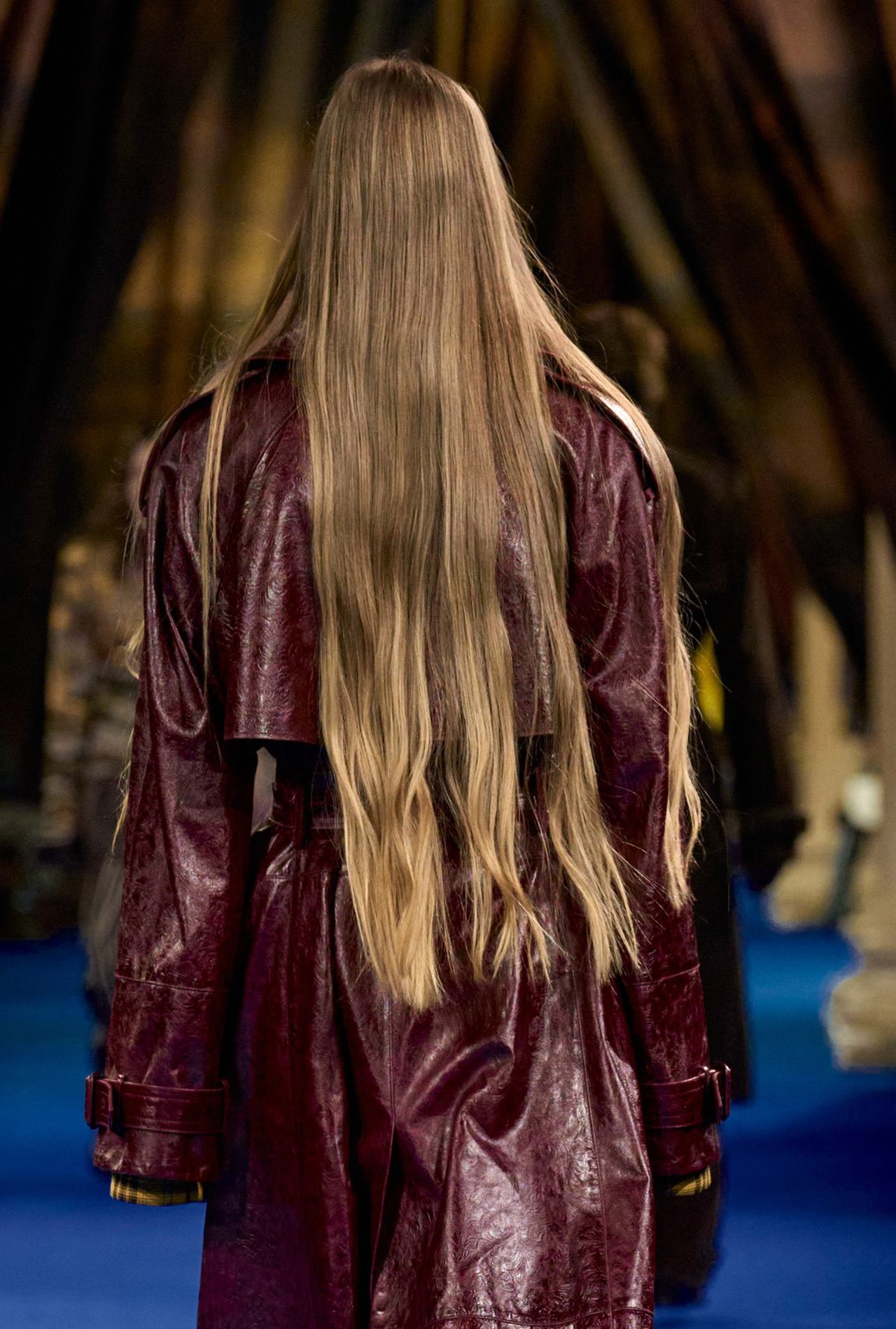 Iris Lasnet walking Burberry A/W 2025