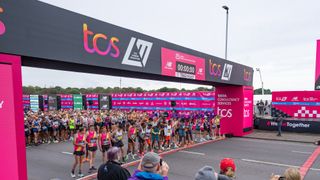 Runners lined up on 2022 London Marathon start line