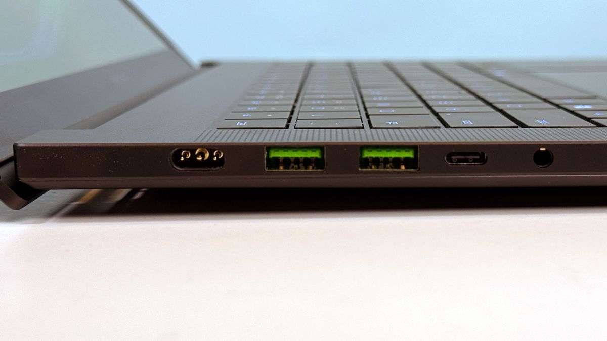 Razer Blade 16