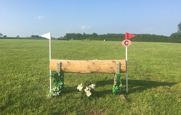 Fence 8C
