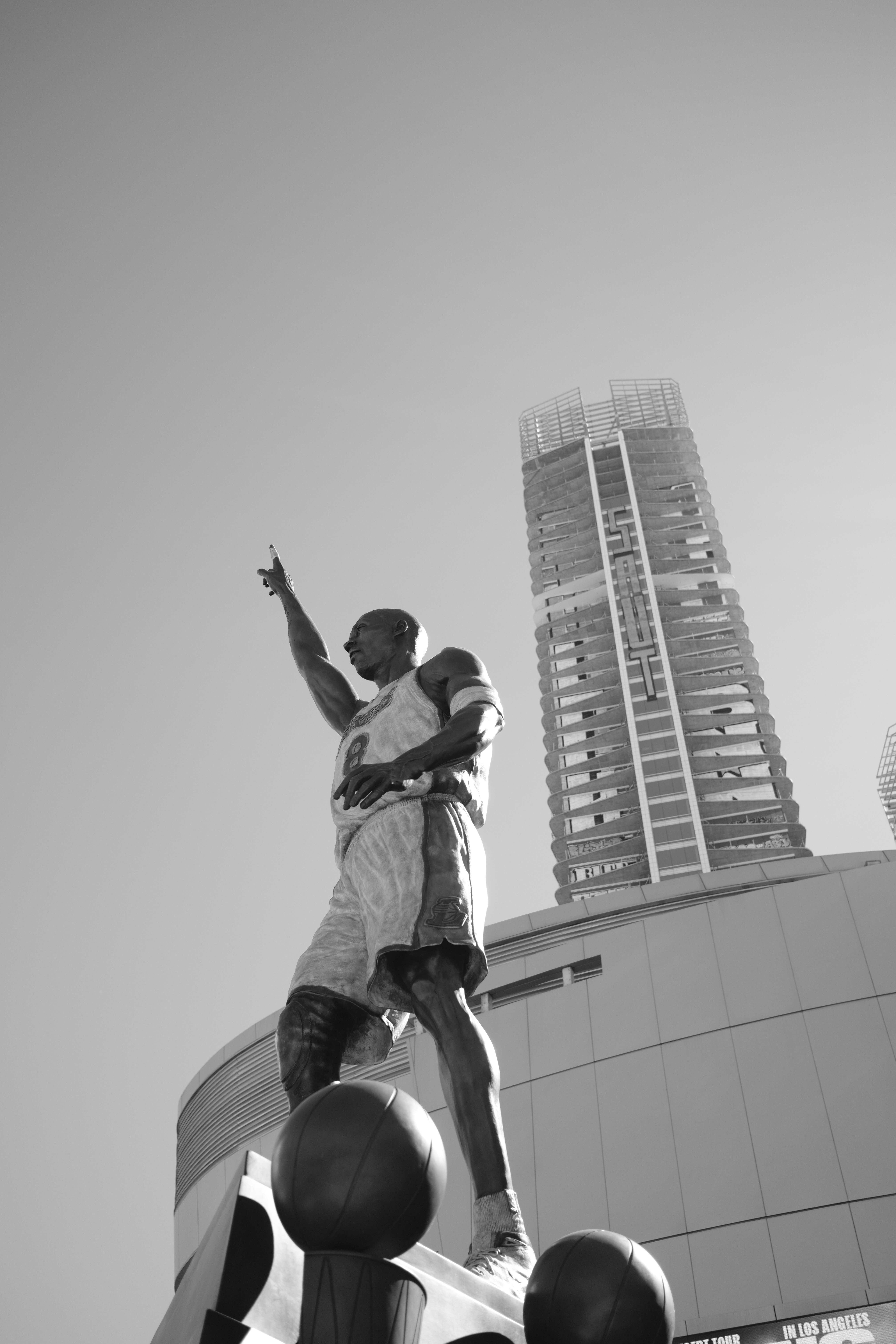 A sample photo taken with the Fujifilm X-E5 and 23mm f/2.8 R WR, unedited JPEG