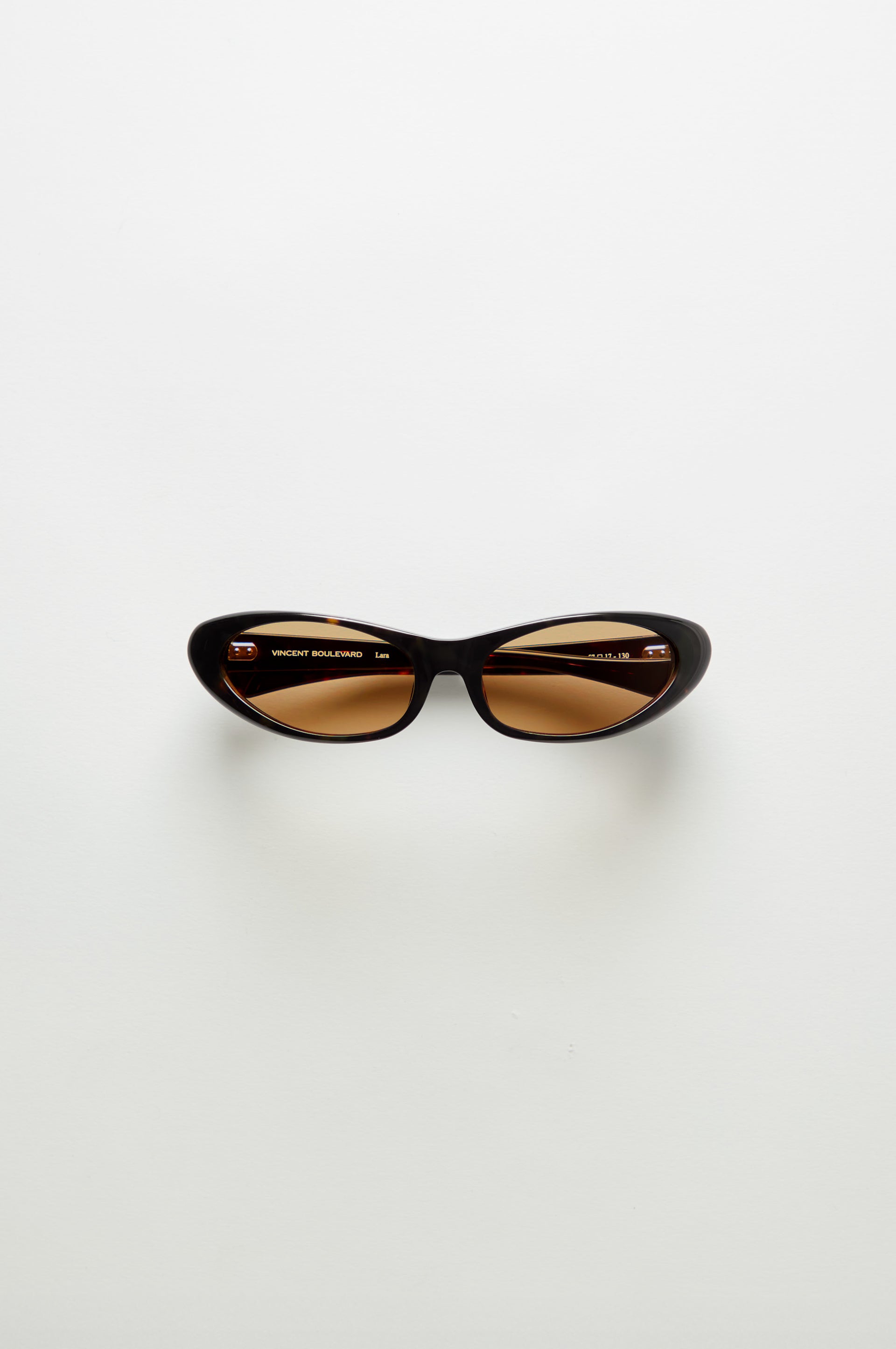 Lara in Onyx &amp;amp; Amber