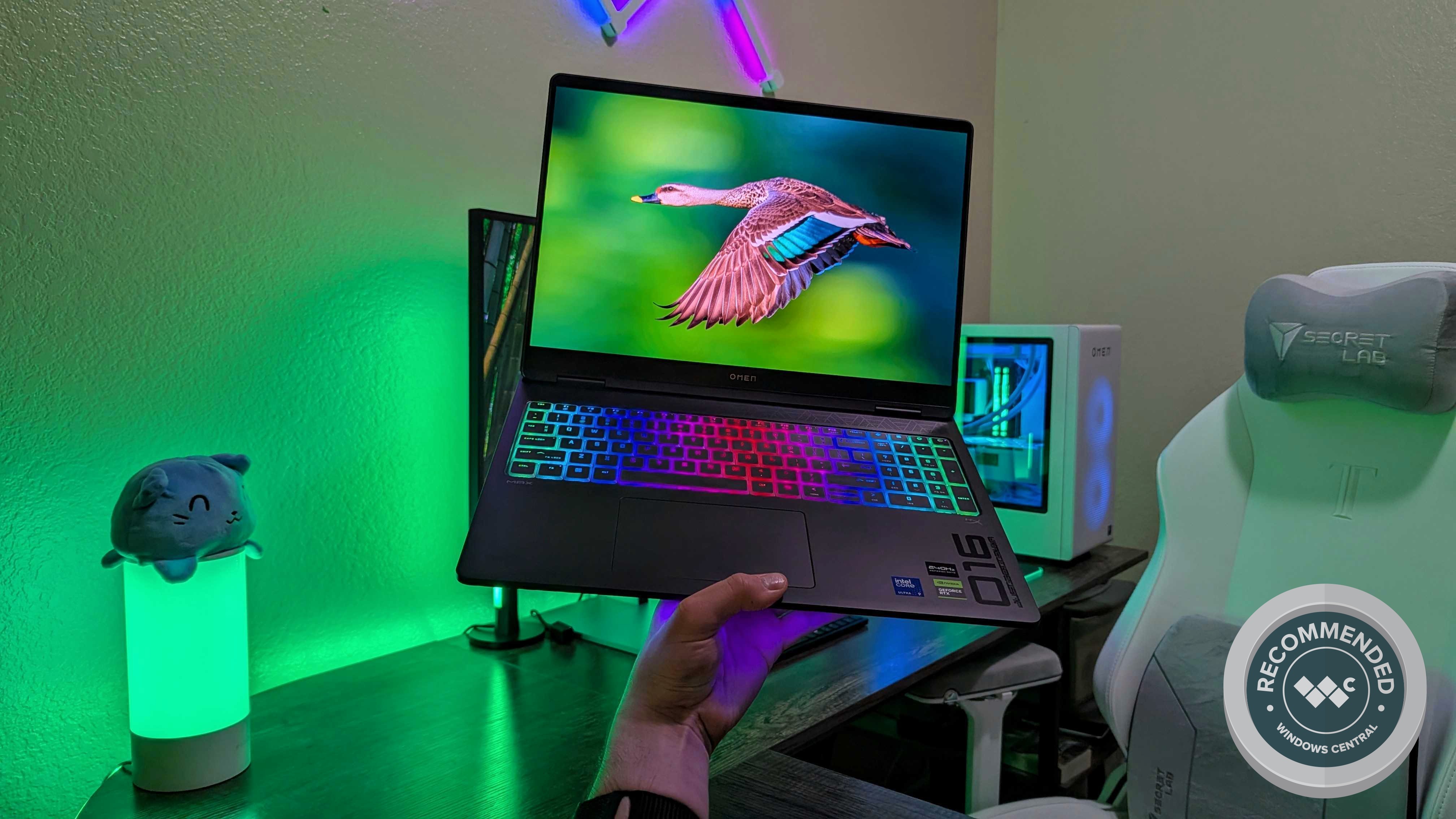 Image of the HP OMEN MAX 16 (2025) gaming laptop.