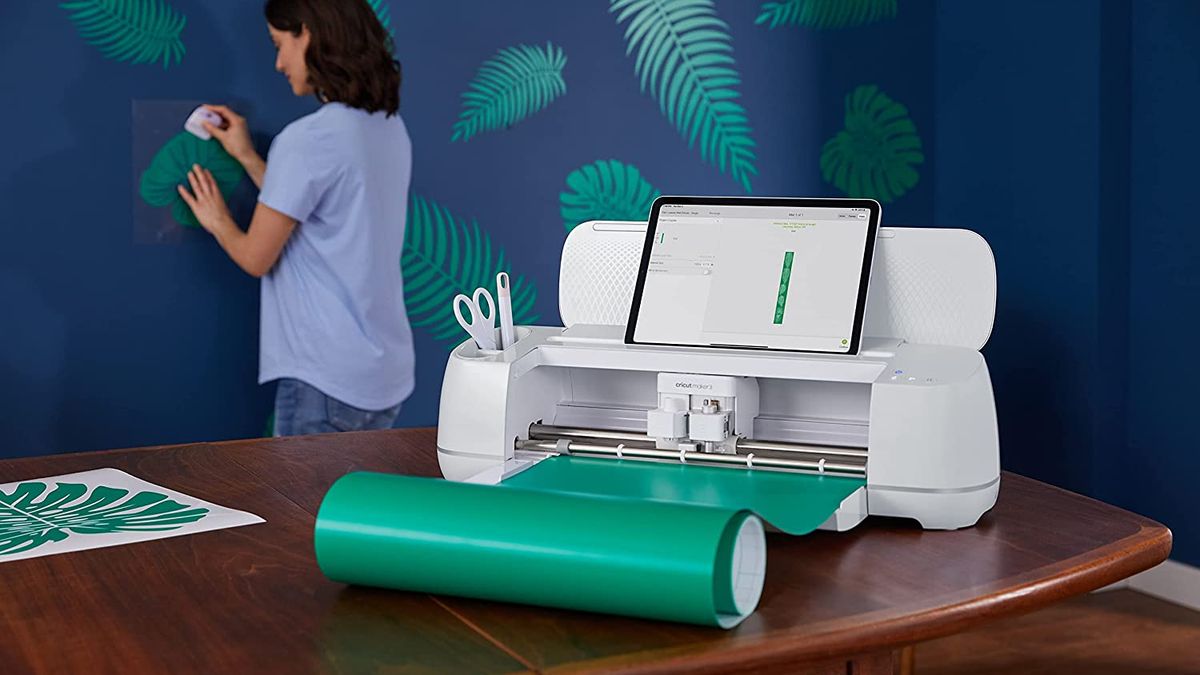Cricut Maker vs Cricut Maker 3 which is right for you? Creative Bloq