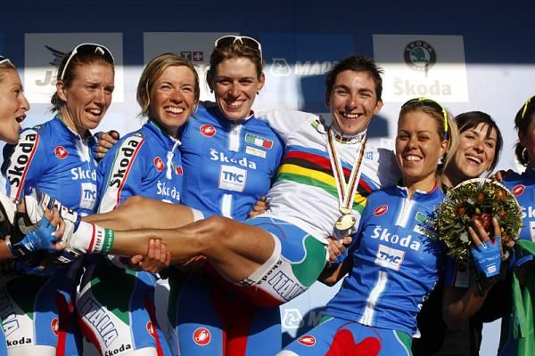 There wasn&rsquo;t any laying down on the job for the Italian women&rsquo;s team during or after Giorgia Bronzini&rsquo;s victory in the elite women&rsquo;s race.