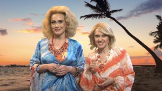 Adele and Kate McKinnon on SNL