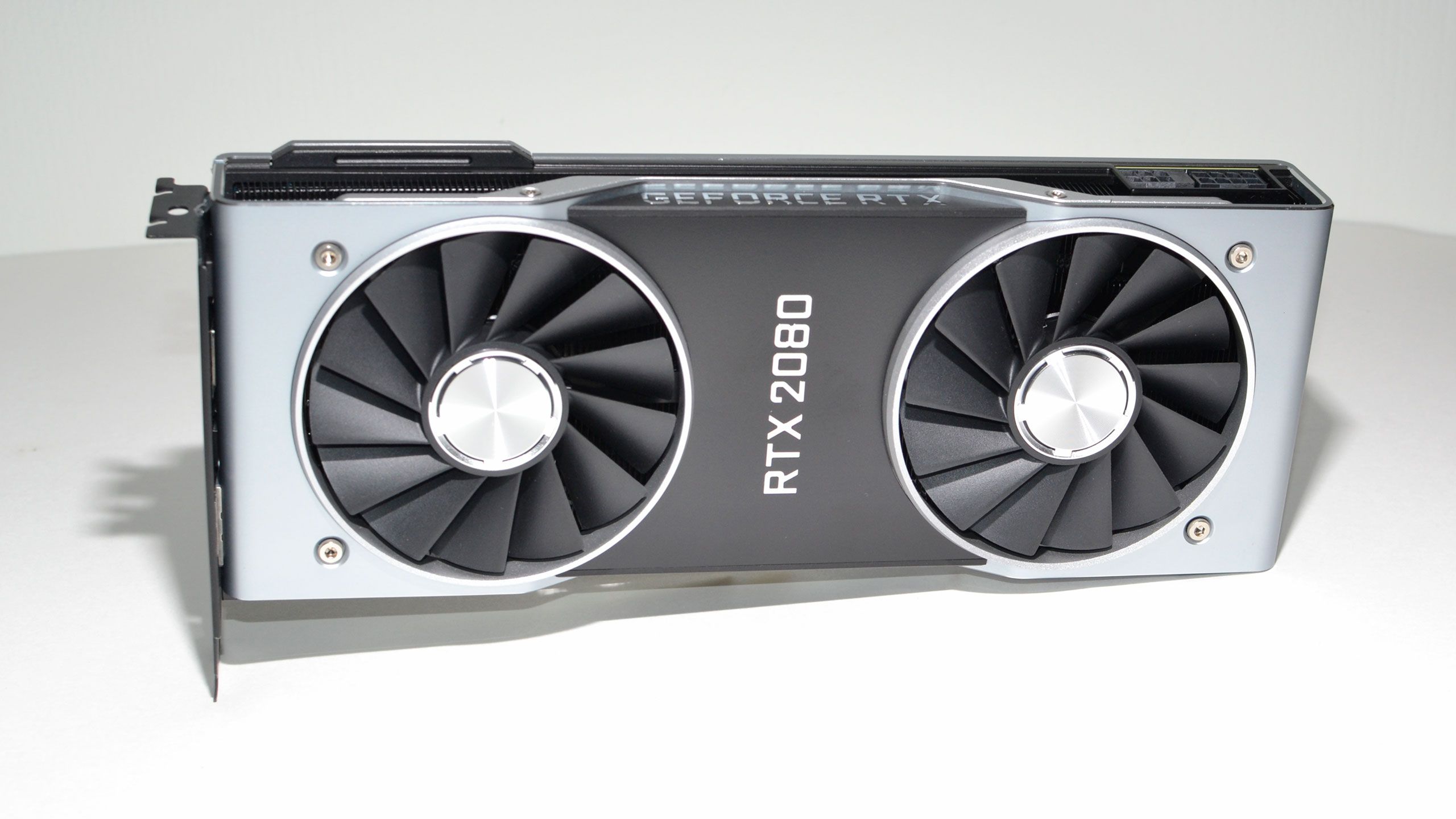 NVIDIA RTX 2080 Ti グラフィックボード Founder Ed. Amazon | NVIDIA GeForce RTX 2080 Founders Edition | NVIDIA