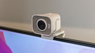 Logitech StreamCam 1080p HD 60fps WebCam Review