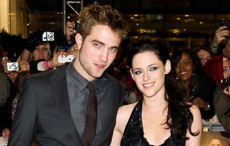 twilight-pattinson-stewart.jpg