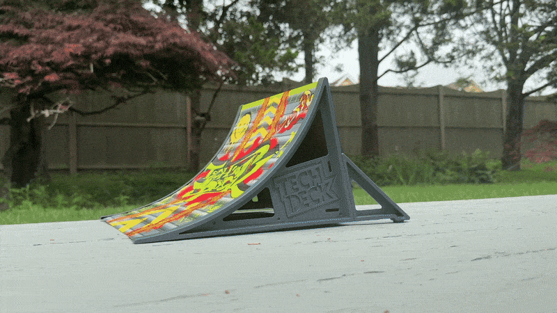 Tech Deck Shred n’ Blast Skateboard