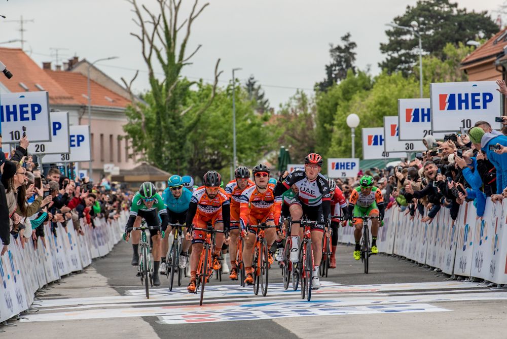 Sacha Modolo wins stage 1 at the 2017 Tour of Croatia
