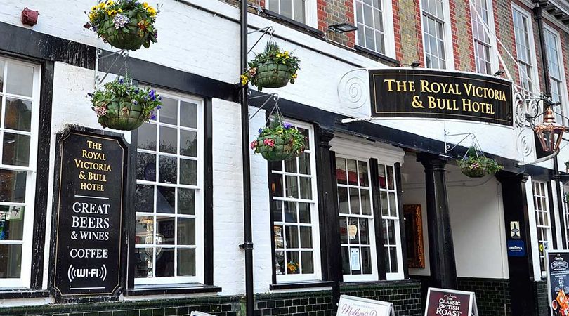 Royal Victoria and Bull
