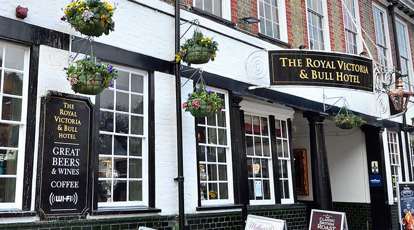 Royal Victoria and Bull