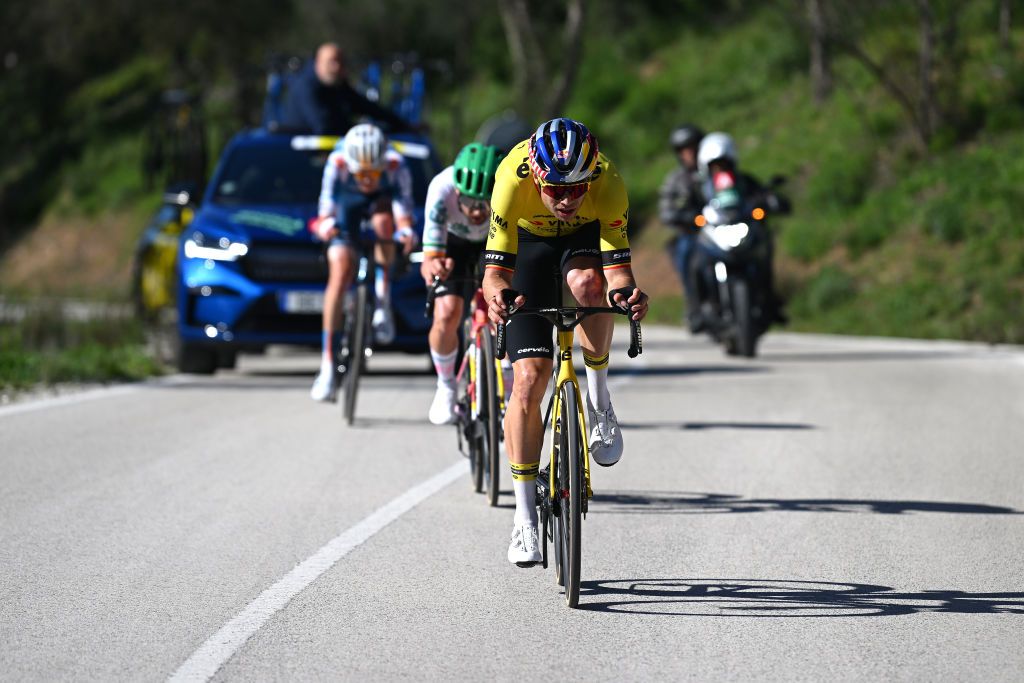 ALTO DO MALHAO PORTUGAL FEBRUARY 18 Wout Van Aert of Belgium and Team Visma Lease a Bike competes in the breakaway during the 50th Volta ao Algarve em Bicicleta 2024 Stage 5 a 1658km stage from Faro to Alto do Malhao 514m on February 18 2024 in Alto do Malhao Portugal Photo by Dario BelingheriGetty Images