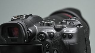 Canon EOS R6 textured dials