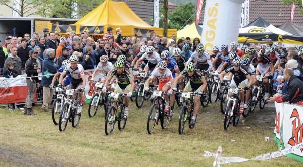 The start of the men's race in Albstadt.