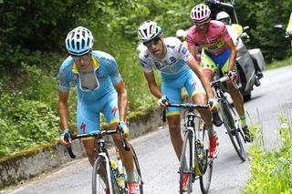 Mikel Landa leads Aru and Contador on stage sixteen of the 2015 Tour of Italy