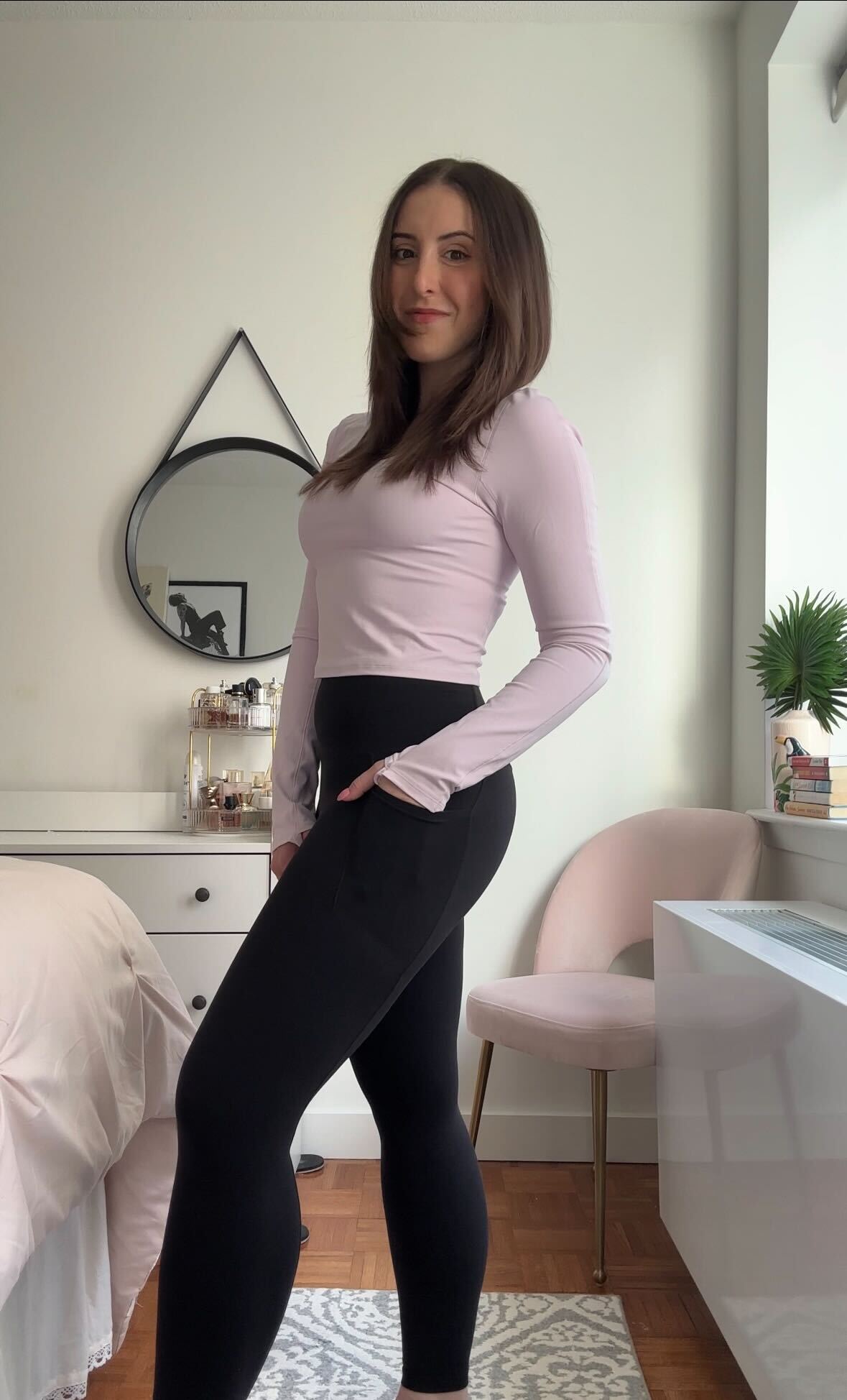 Christina DAmbrosio tests the Athleta Salutation Stash High Rise Leggings