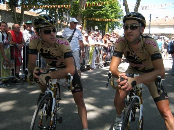 The Footon-Servetto riders stay cool in the shade as they await the start
