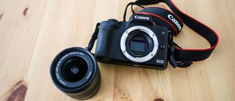 Canon Eos M50 mk ii mirrorless dslr camera & 15-45mm IS STM lens