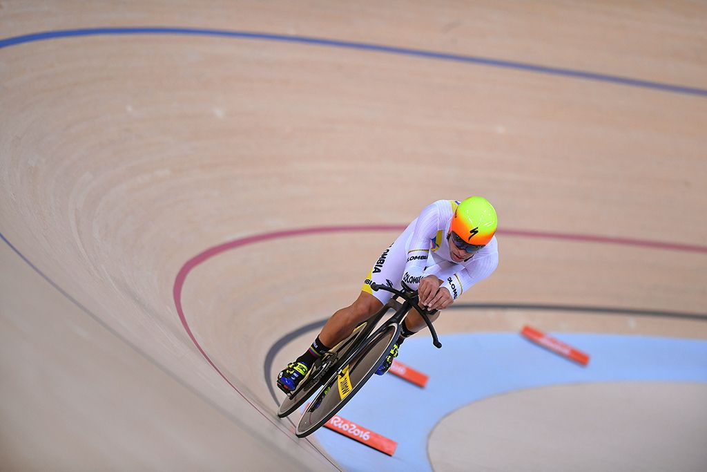 Omnium world champion Fernando Gaviria was tenth in the individual pursuit