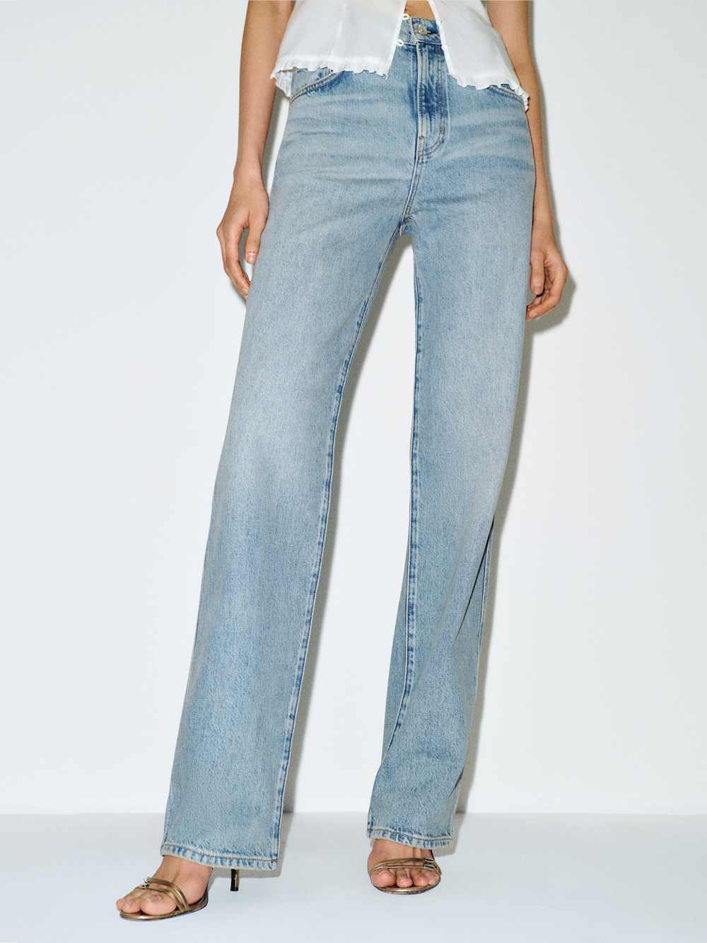 Val 90s Mid Rise Straight Jeans
