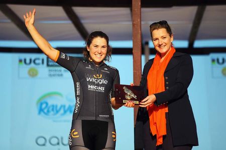 Chloe Hosking accepts her award as stage winner