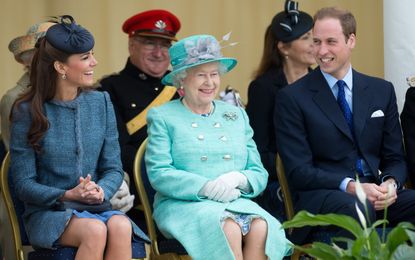 NOTTINGHAM, ENGLAND - JUNE 13: (L-R) Catherine, Duchess of Cambridge, Queen Elizabeth II and Prince William, Duke of Cambridge attend Vernon Park during a Diamond Jubilee visit to Nottingham on June 13, 2012 in Nottingham, England. (Photo by Samir Hussein/WireImage)