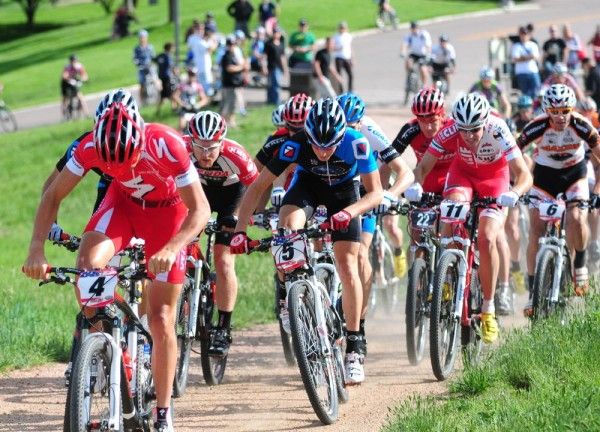 Todd Wells (Specialized) makes winning starts look easy
