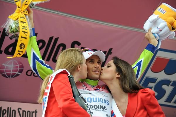 Ivan Basso (Liquigas-Doimo) keeps his pink jersey.