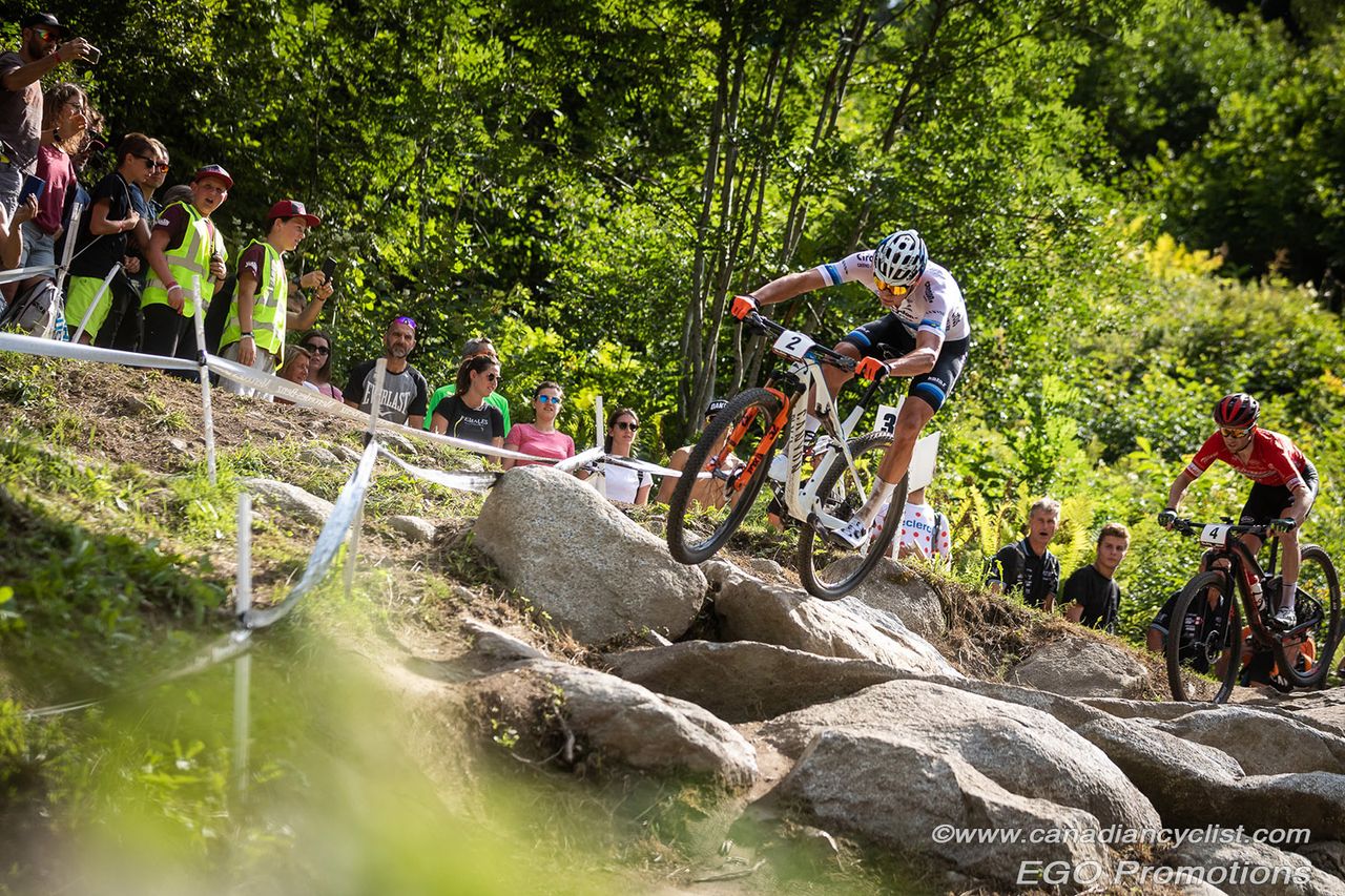 Mathieu van der Poel (Corendon-Circus) leading Mathias Fluckiger (Th&ouml;mus RN Swiss Bike Team)