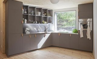 An open plan, spacious kitchen
