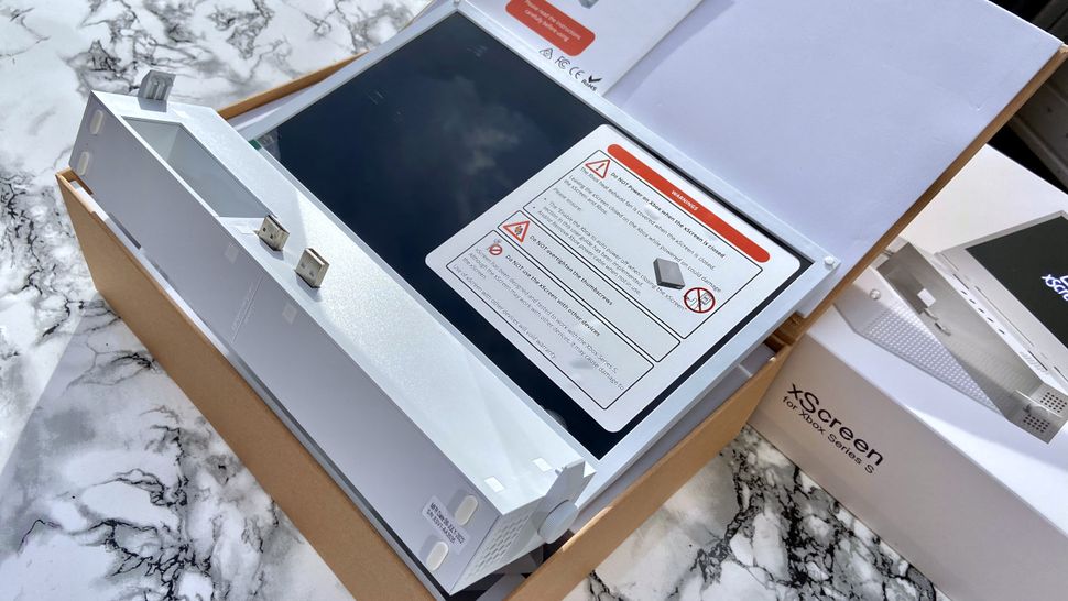 xScreen for Xbox Series S review A Full HD panel for gaming almost