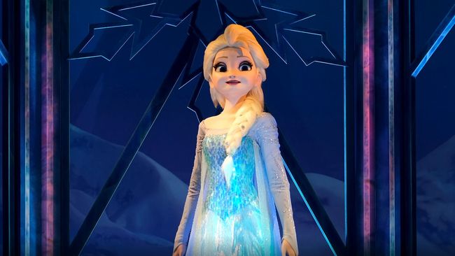 Frozen Is The New Title For Disney's Snow Queen Movie, Not Pixar's ...