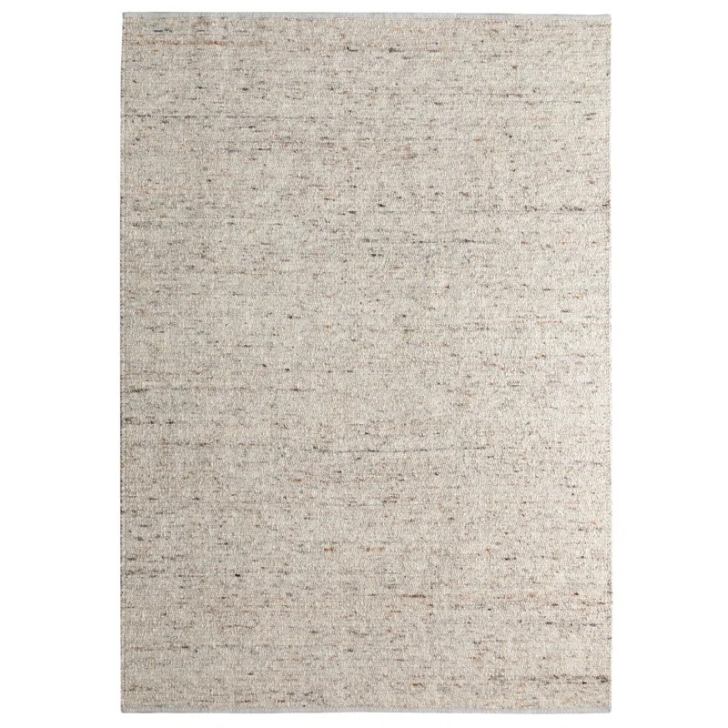 Off-white breathable rug