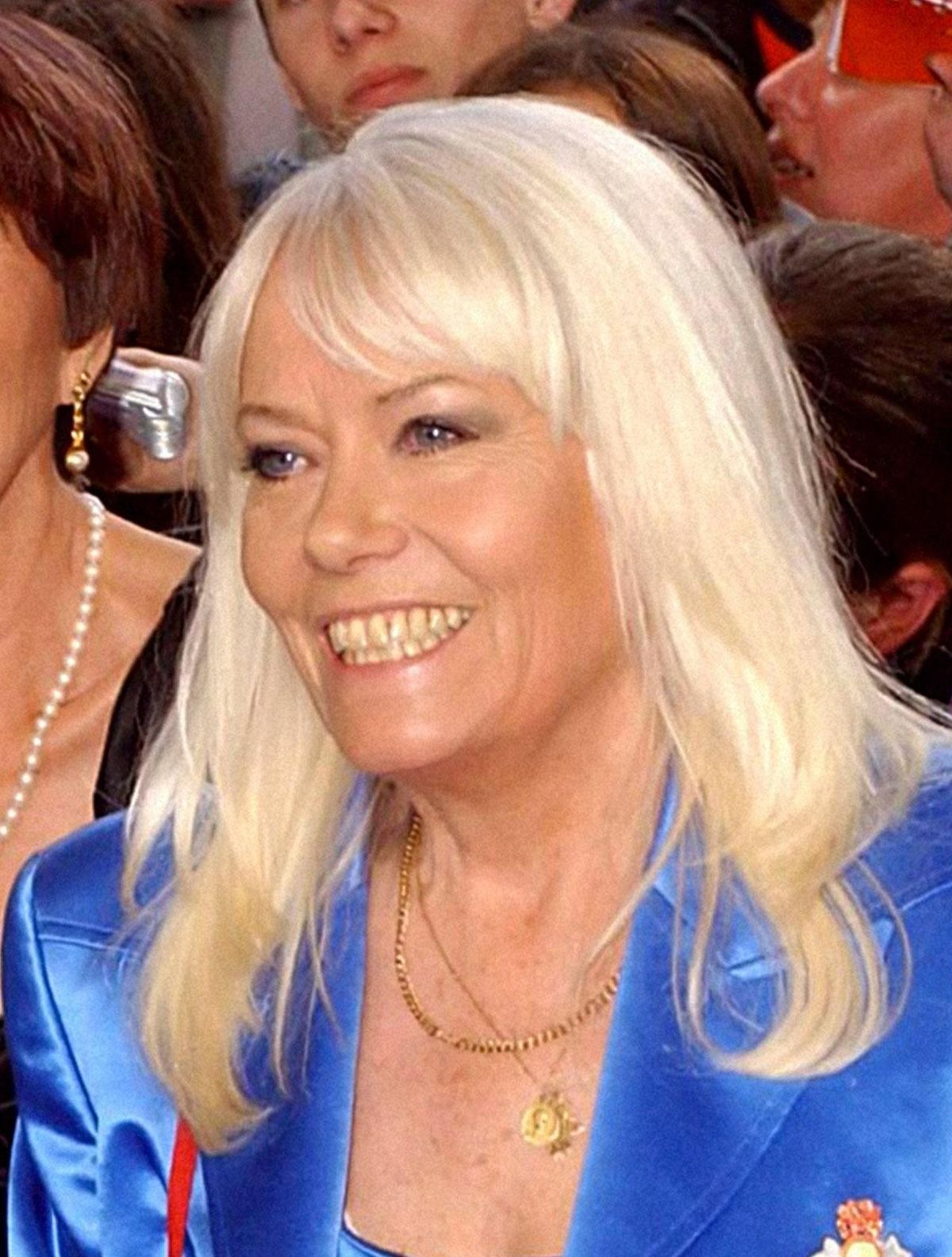 BBC pay tribute to Wendy Richard