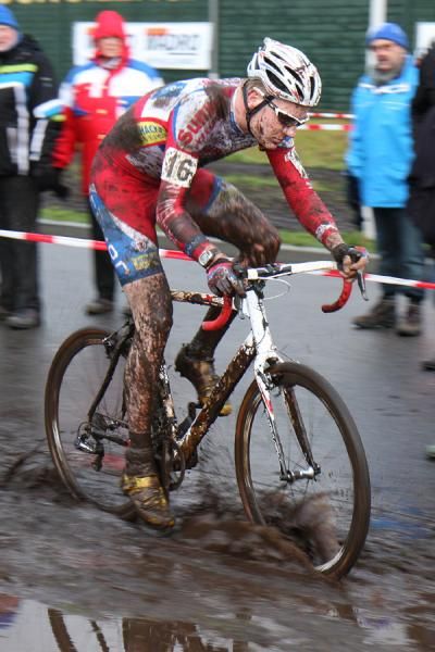 Tijmen Eising (Sunweb-Revor) rides to a second place finish.
