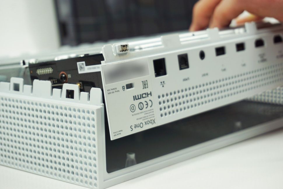 How to open an Xbox One S console for repair Windows Central