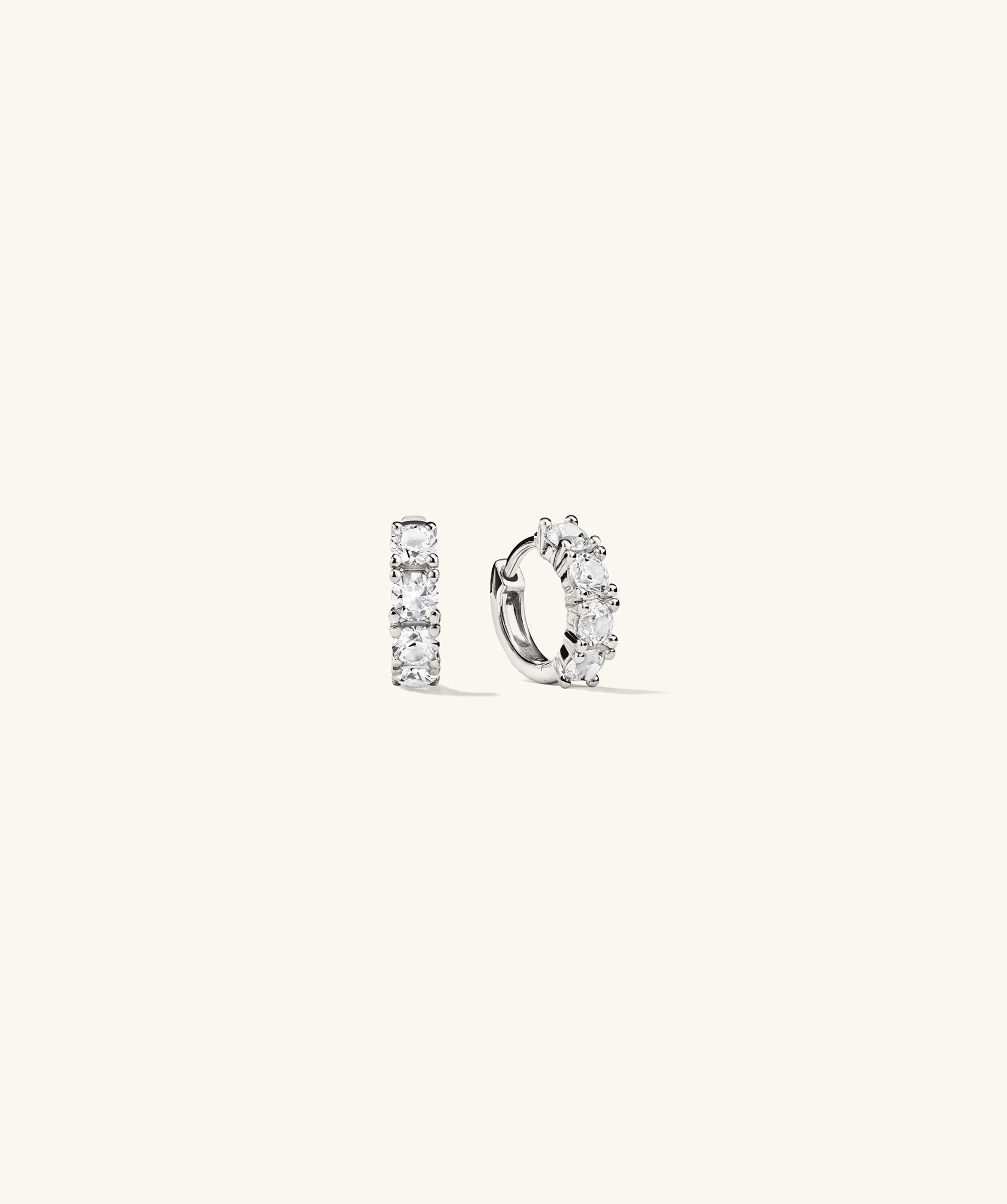 18k gold vermeil / laboratory adult white sapphire