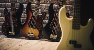 Harley Benton Vintage Series PB-62: the entry-level bass guitars draw inspiration from vintage Fender and feature a single split-coil pickup.