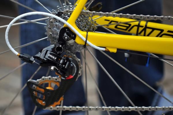Fabian Cancellara's Specialized was decked out in yellow trim and golden pulleys.