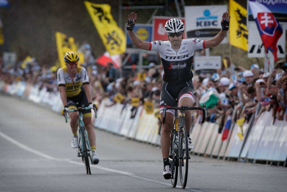 Fabian Cancellara waves to the crowd after taking second in the Tour of Flanders