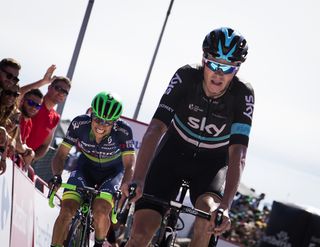 Chris Froome (Sky) finishes ahead of Esteban Chaves (Orica-BikeExchange)