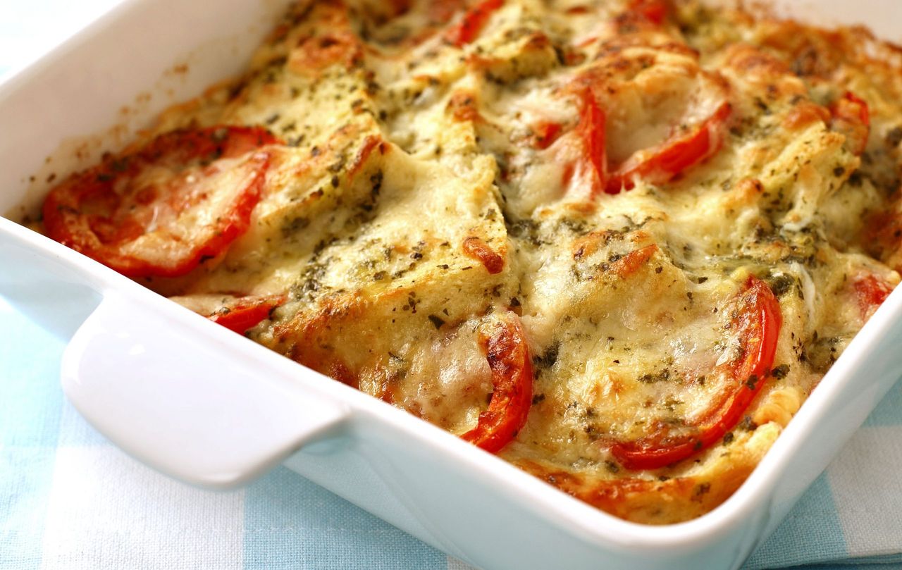 Cheese and tomato bake | British Recipes | GoodtoKnow