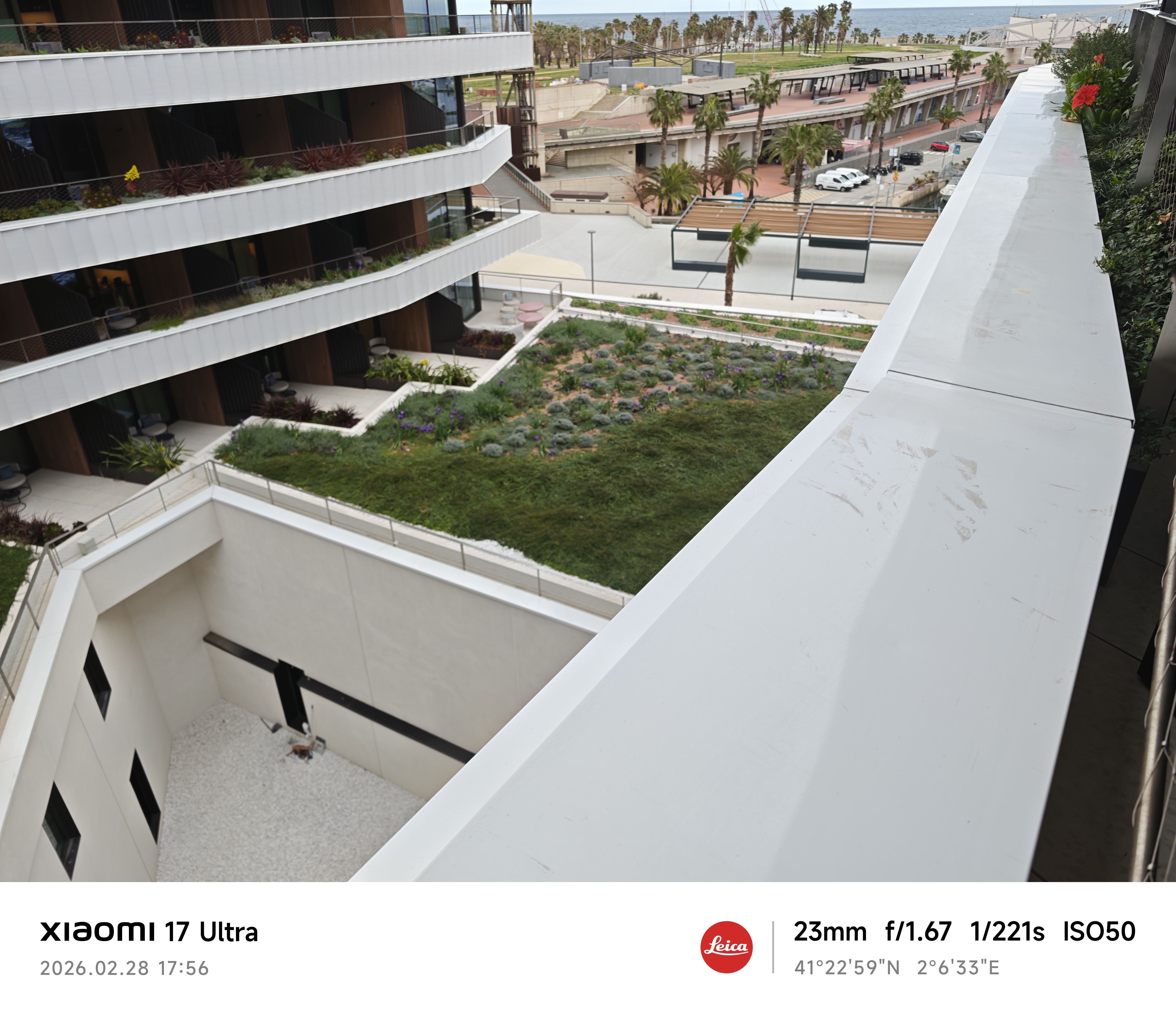 Xiaomi 17 Ultra camera sample zoom 1x